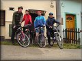 ... a v pln� poln�