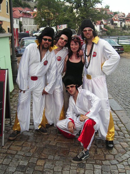 Plovouc� Elvisov�